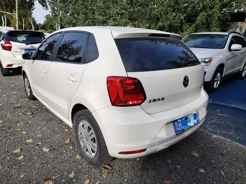 Volkswagen Polo — миниатюра 5