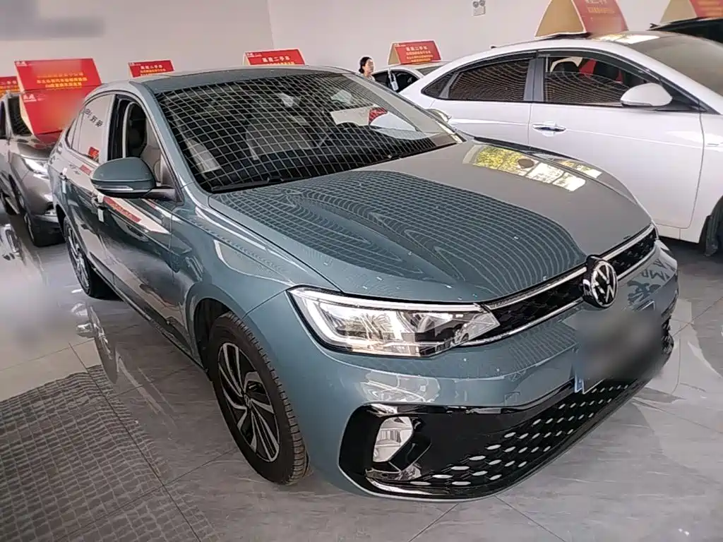 Volkswagen Lavida — миниатюра 4