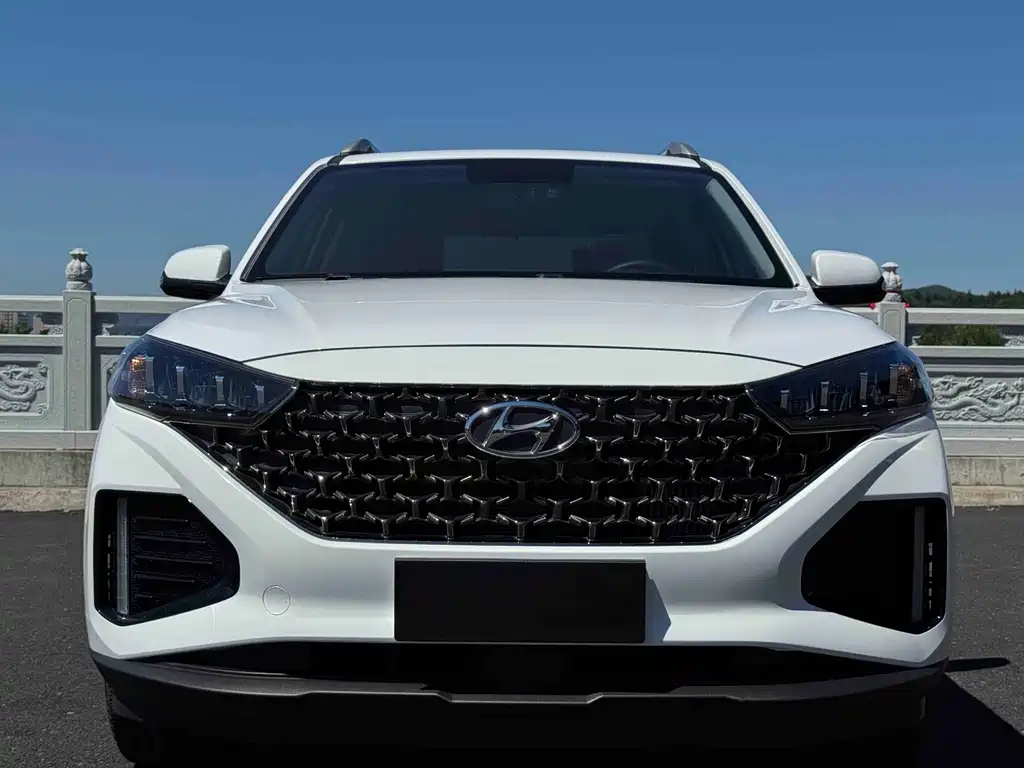 Hyundai ix35 — миниатюра 2
