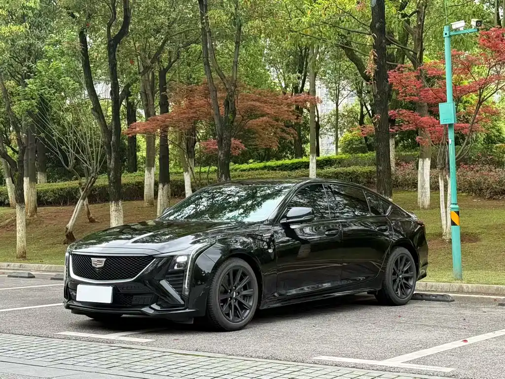 Cadillac CT5 2025