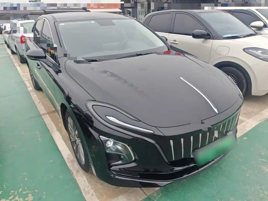 Hongqi Hongqi E-QM5 — миниатюра 4