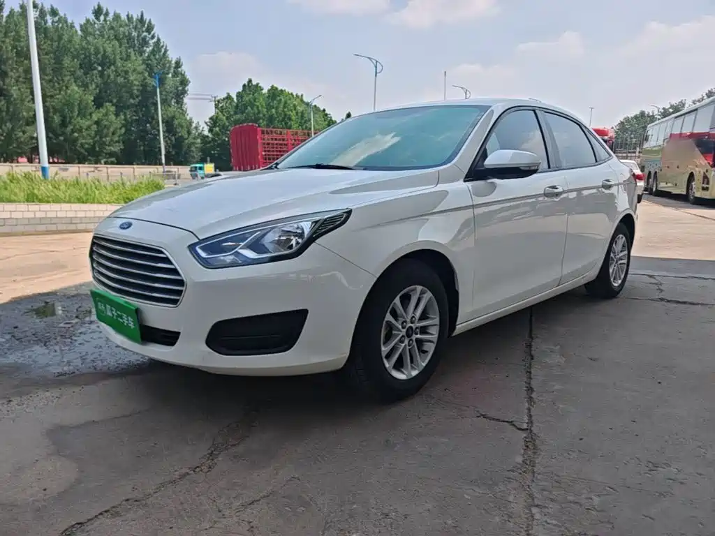 Ford Escort 2019 Facelift 1.5L Auto Quality Enjoy Type （ Tire Pressure Monitor ） China VI