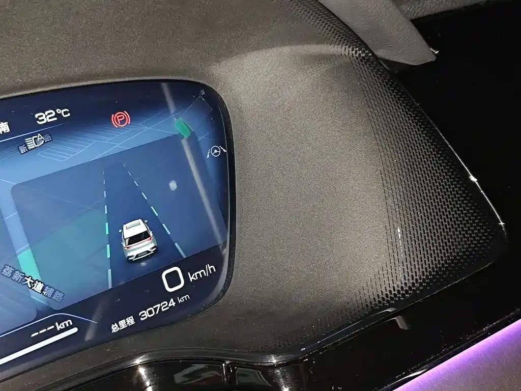 BYD Tang New Energy — миниатюра 9