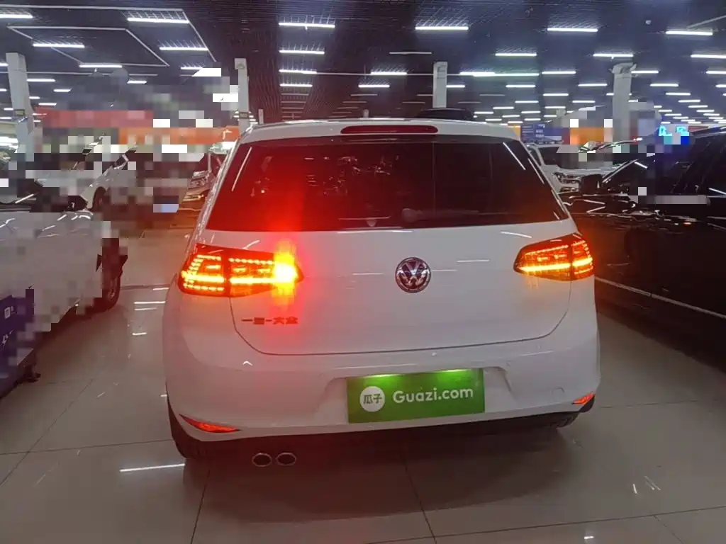 Volkswagen Golf — миниатюра 6