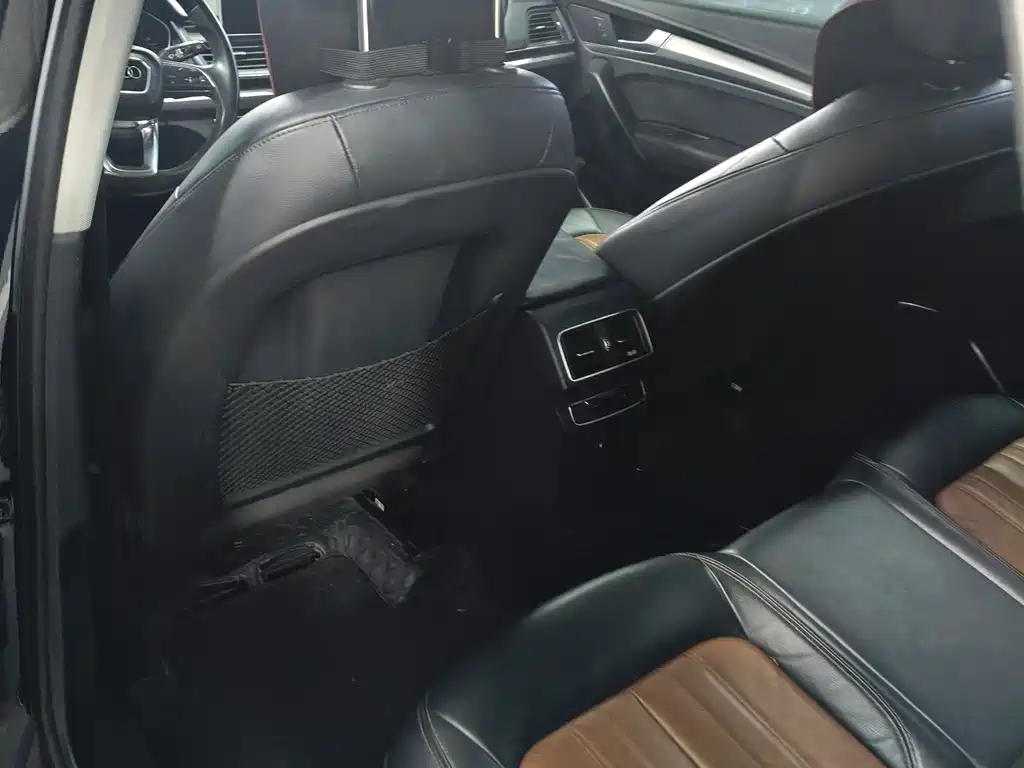 Audi Q5L — миниатюра 5