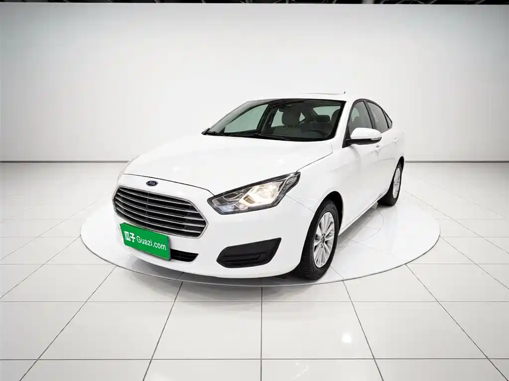 Ford Escort 2018