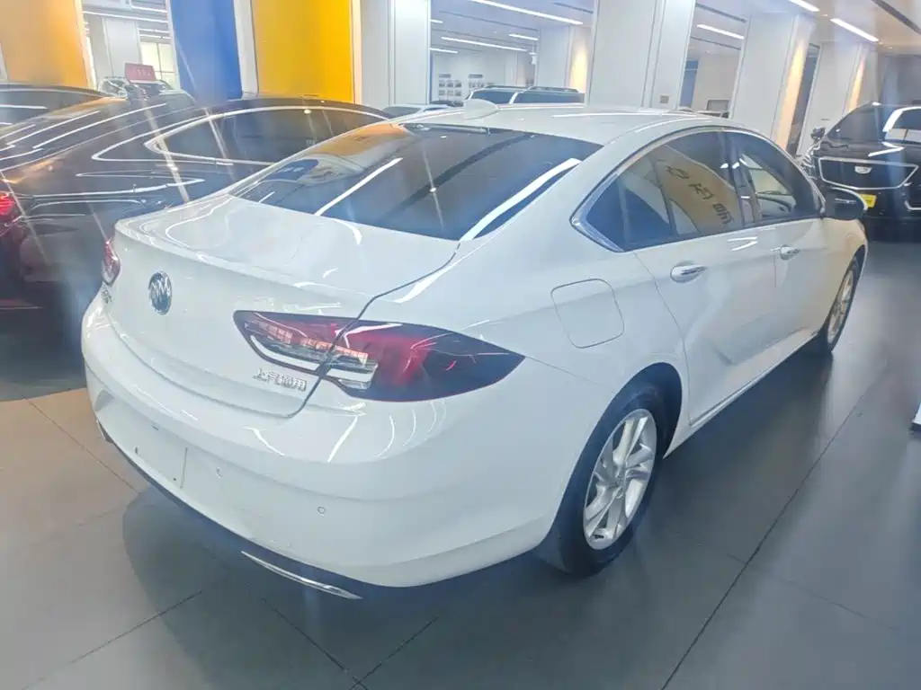 Buick Regal — миниатюра 7