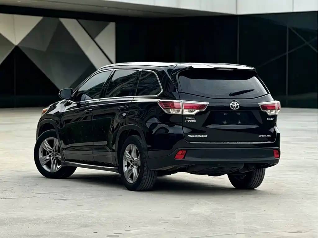 Toyota Highlander — миниатюра 2