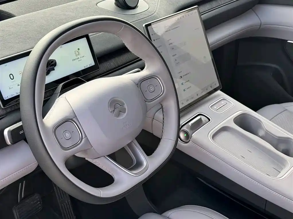 NIO EC6 2024 75kWh