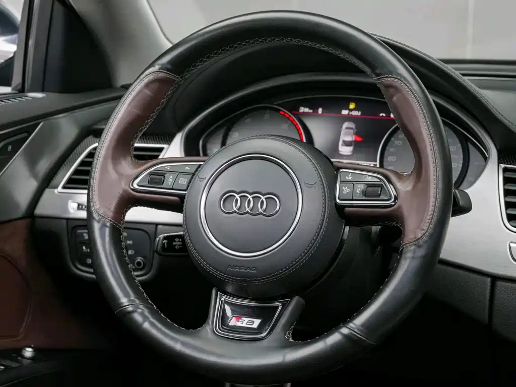 Audi S8 — миниатюра 14