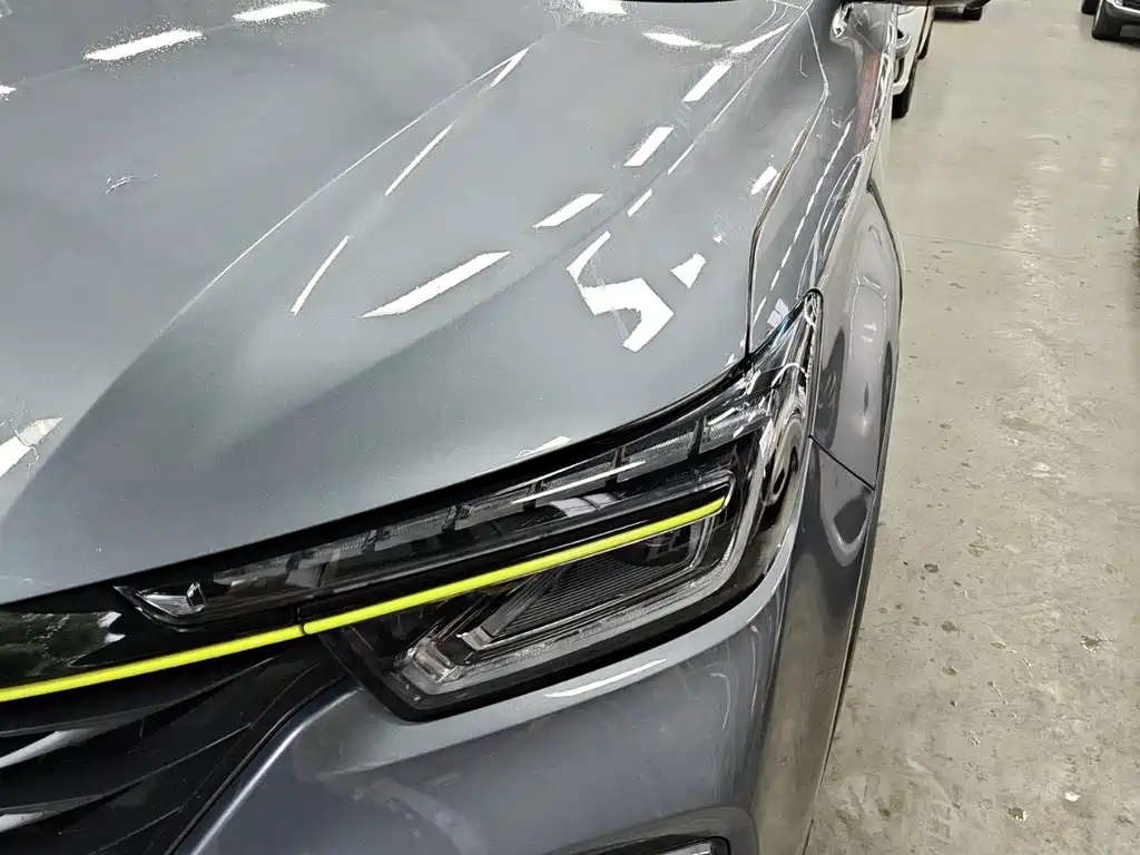 Roewe RX5 New Energy — миниатюра 5