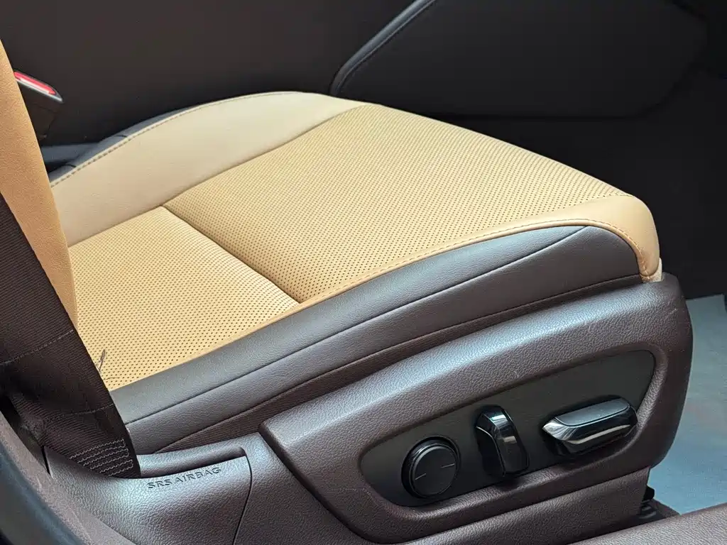Lexus ES — миниатюра 25