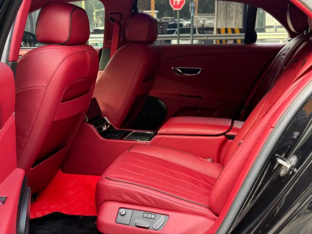 Bentley Flying Spur 2015 4.0T V8 Luxury