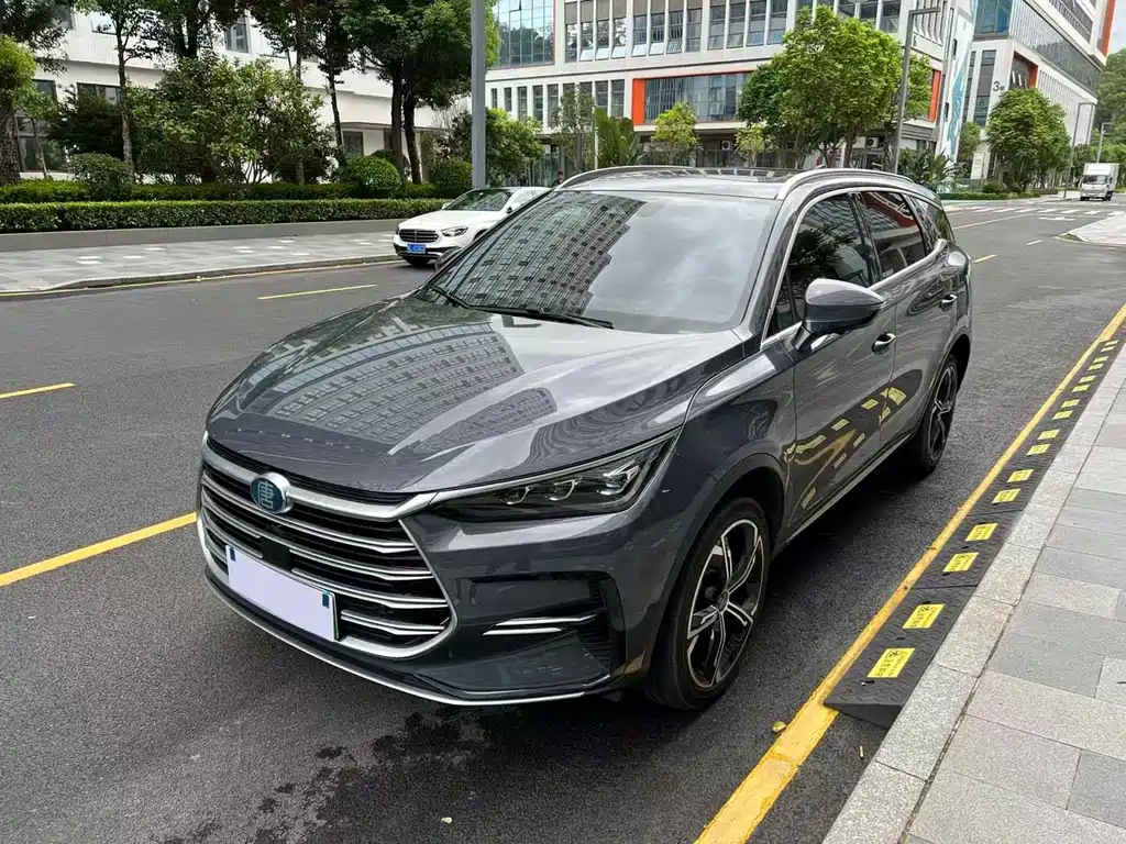 2022 BYD Tang - zdjęcie 1 z 11