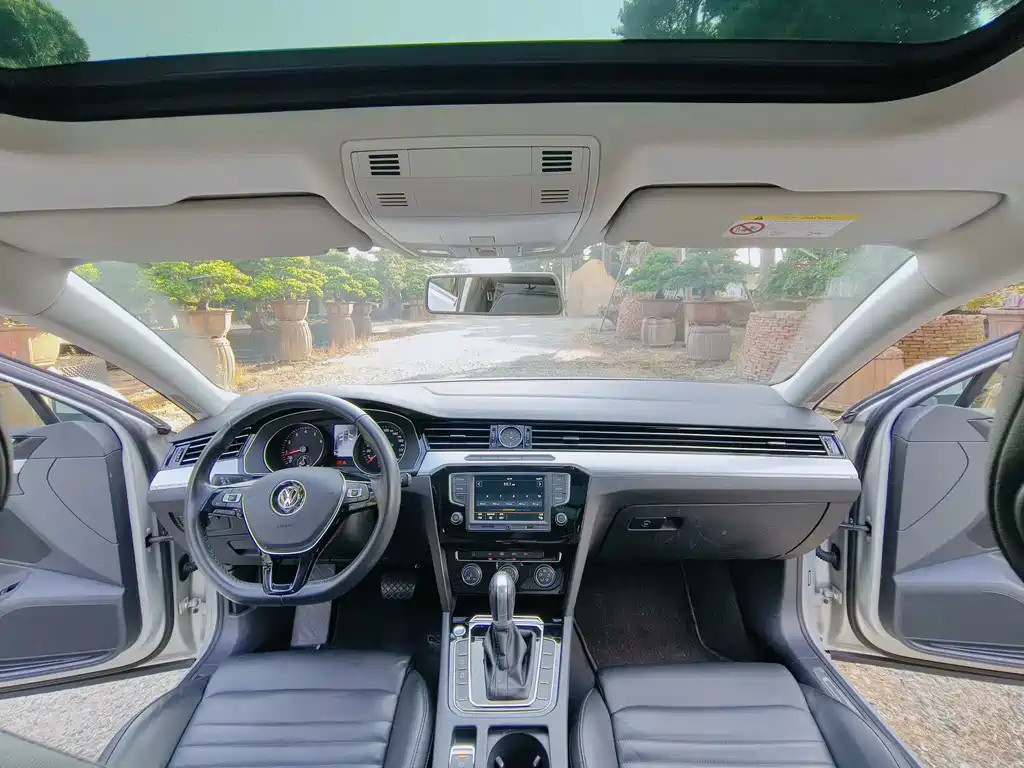 Volkswagen Magotan — миниатюра 5