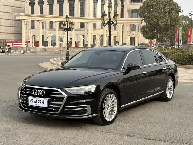 audi a8