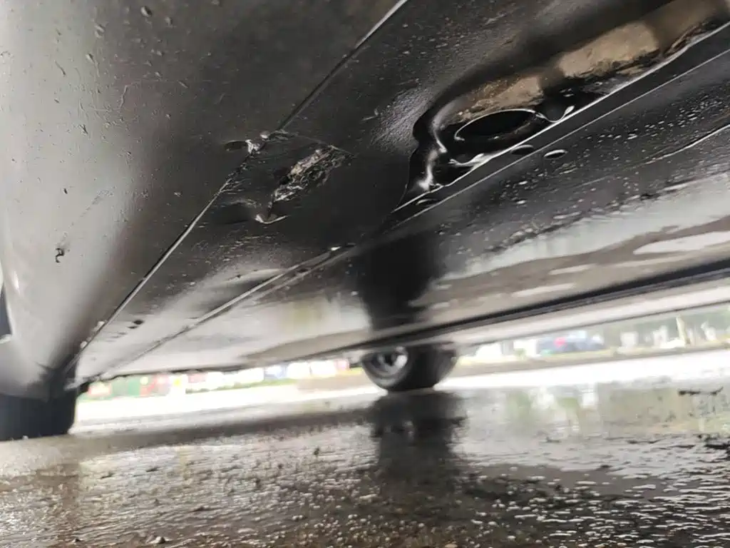 Tesla Model Y — миниатюра 21