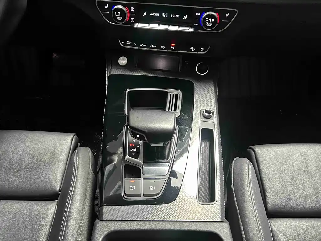 Audi Q5L — миниатюра 7