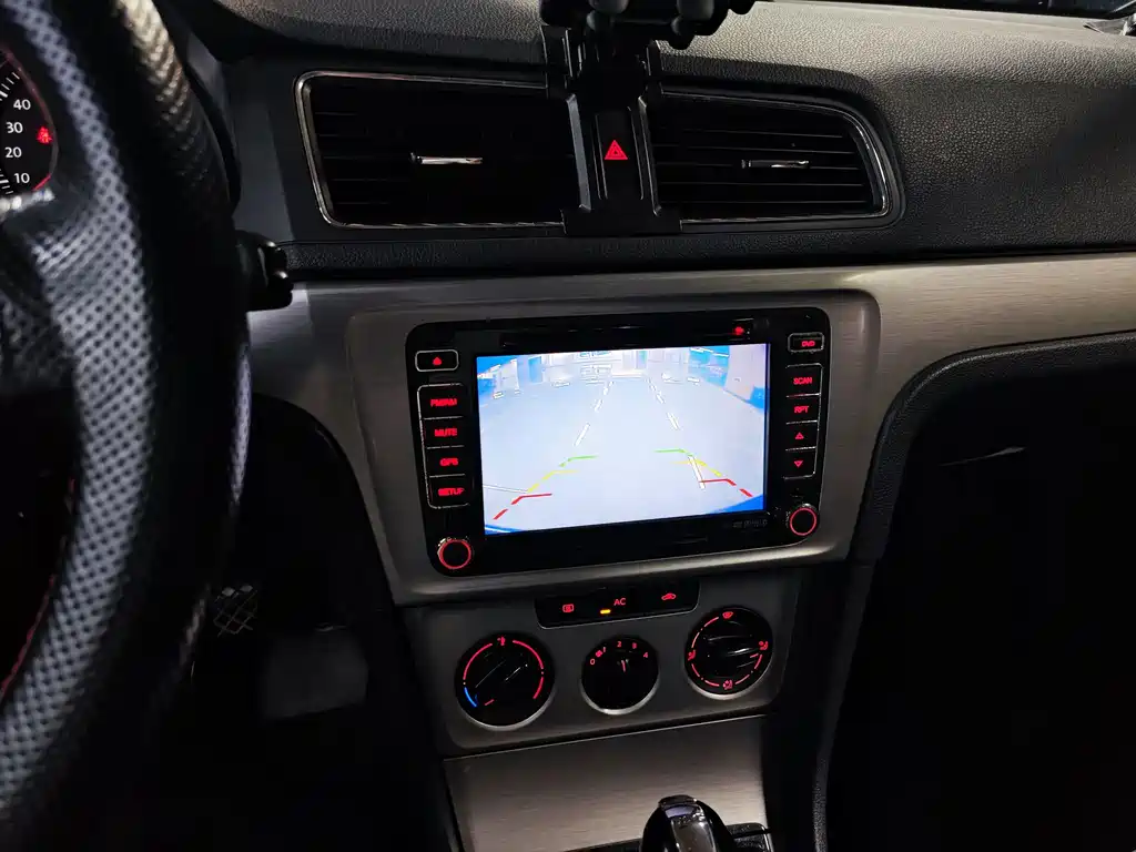 Volkswagen Lavida — миниатюра 14