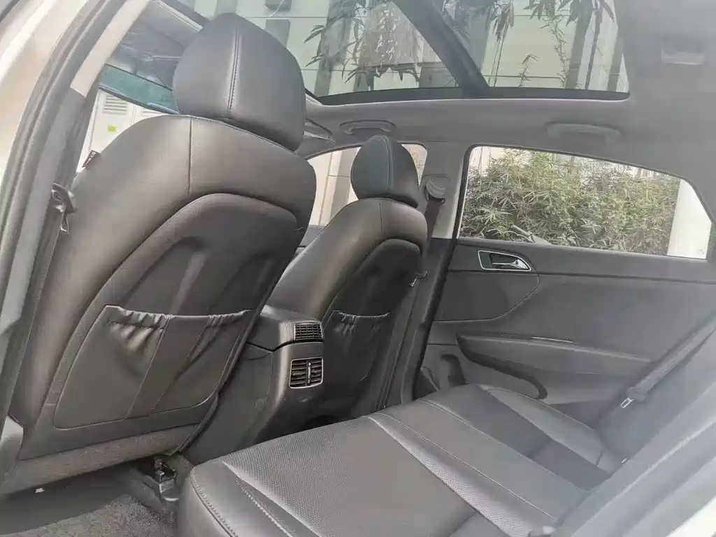 Hyundai Mistra — миниатюра 6
