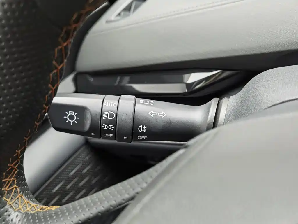 Changan UNI-V iDD — миниатюра 21
