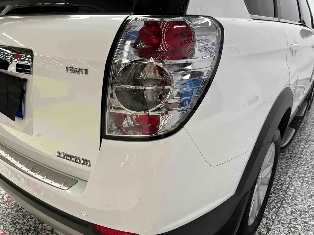 Chevrolet Captiva — миниатюра 19