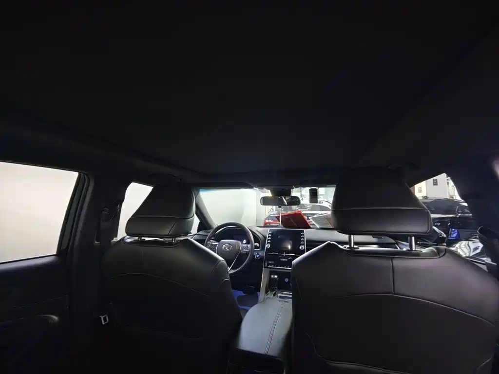 Toyota Avalon — миниатюра 6