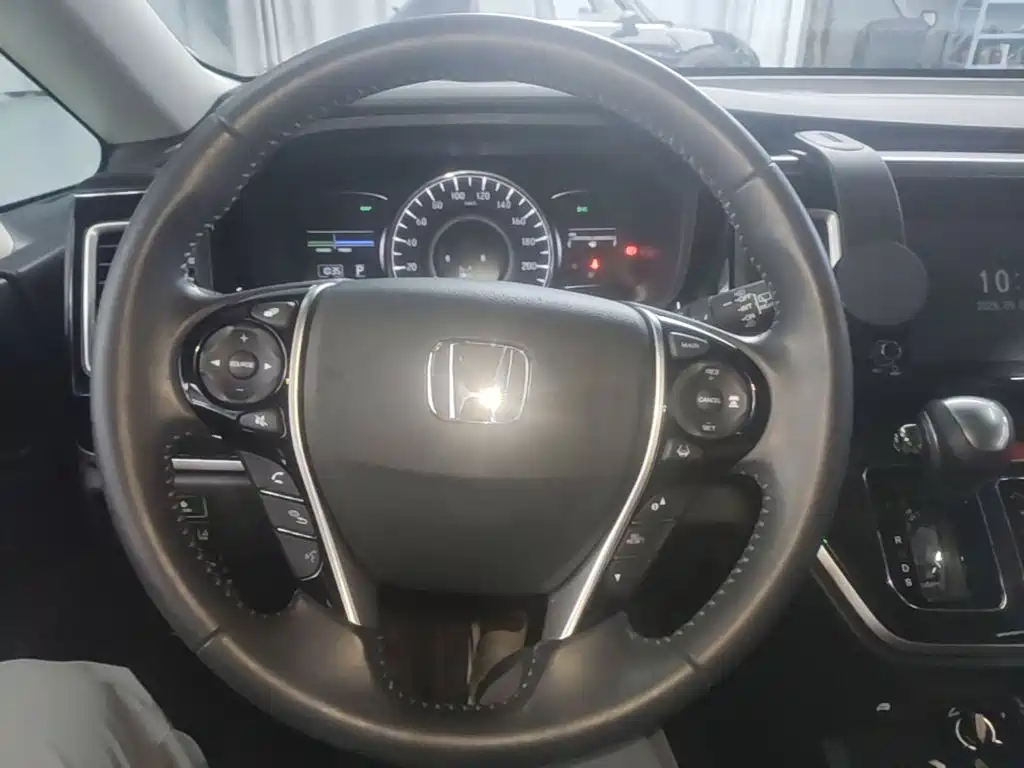 Honda Elysion — миниатюра 11