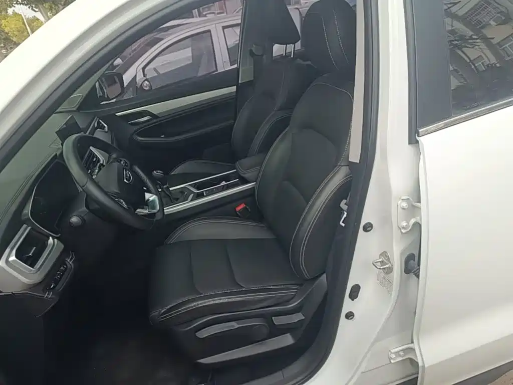 Geely Vision X6 — миниатюра 15