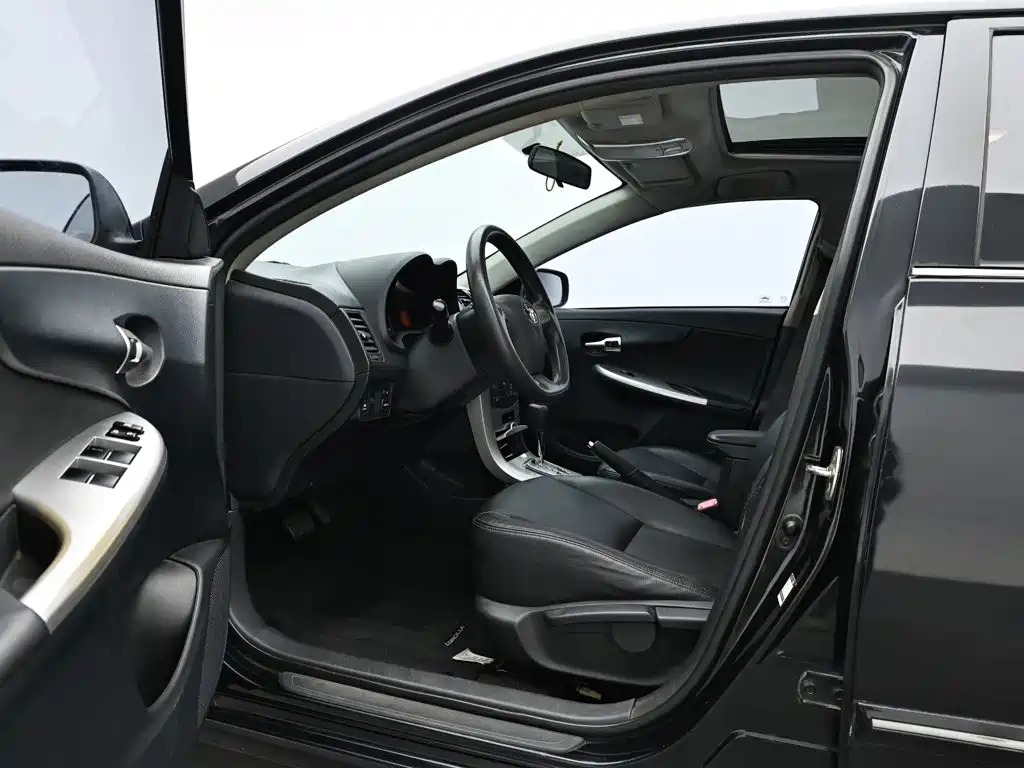 Toyota Corolla — миниатюра 9