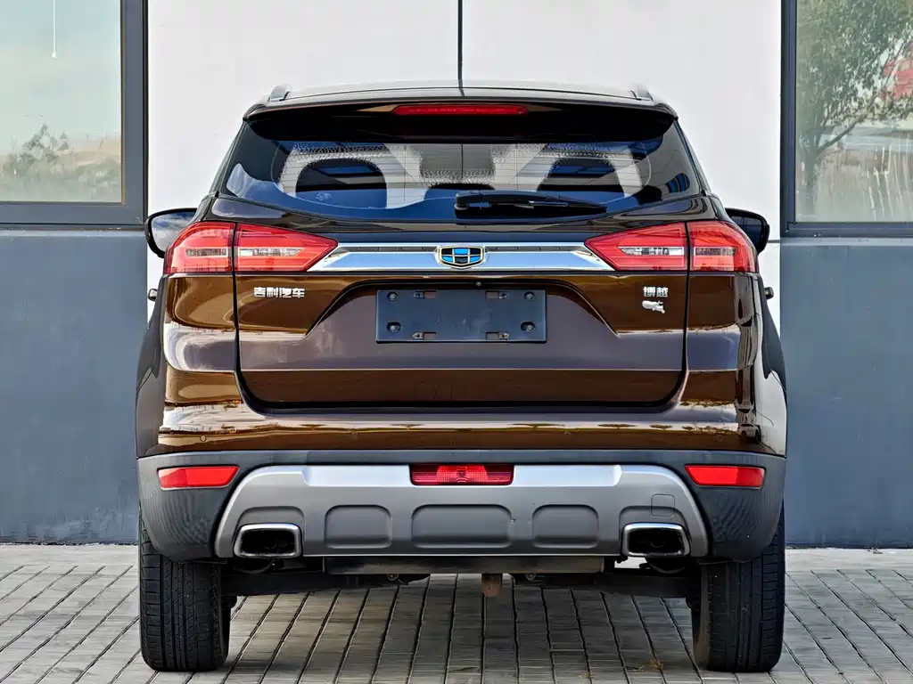 Geely Boyue — миниатюра 4