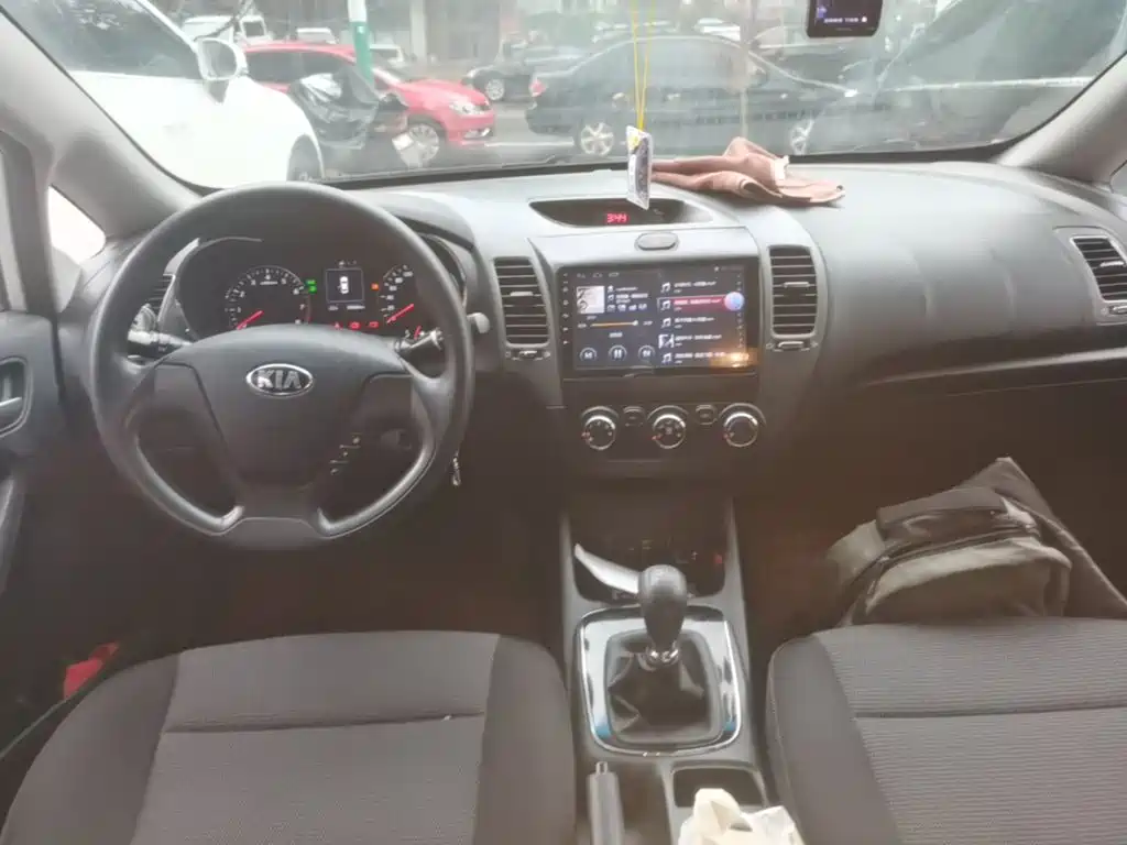 Kia K3 — миниатюра 10