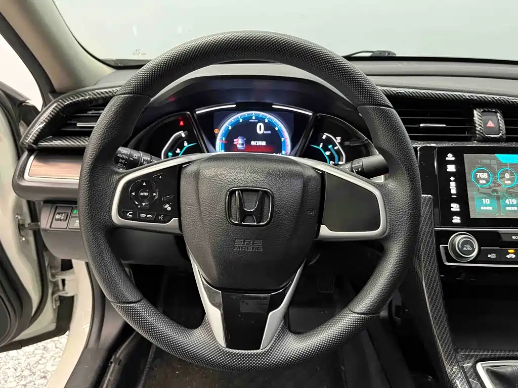 Honda Civic — миниатюра 8