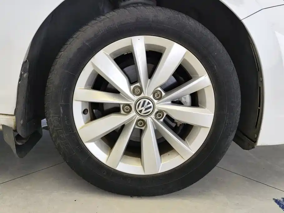 Volkswagen Bora — миниатюра 6