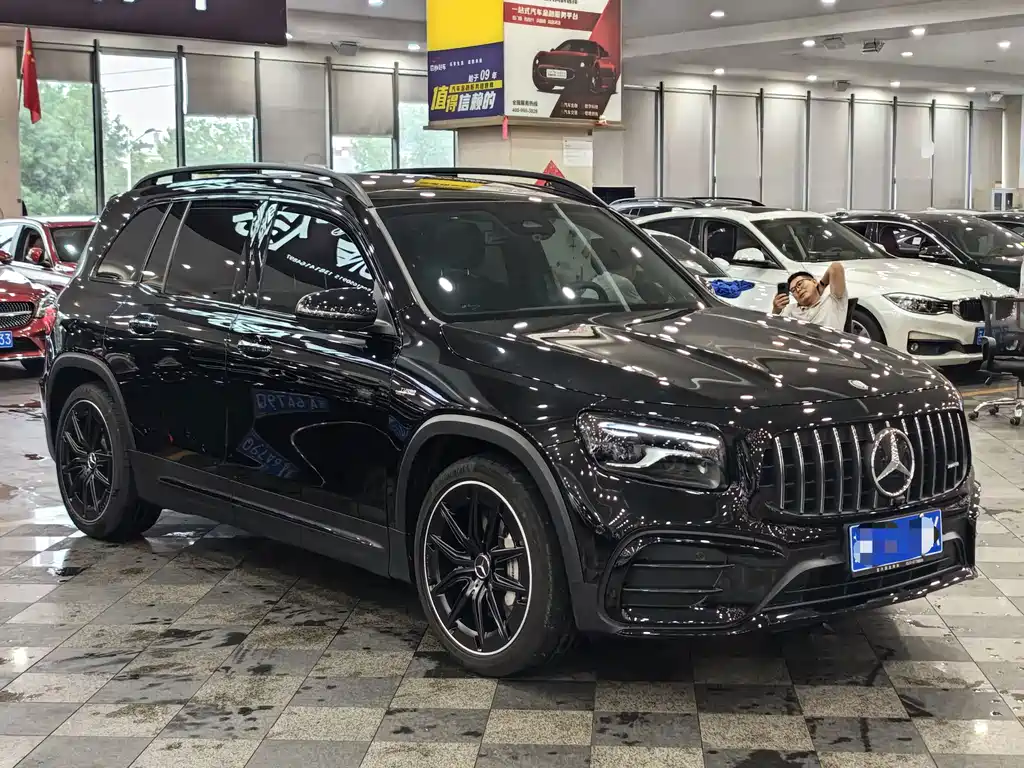 Mercedes-Benz GLB AMG — миниатюра 3