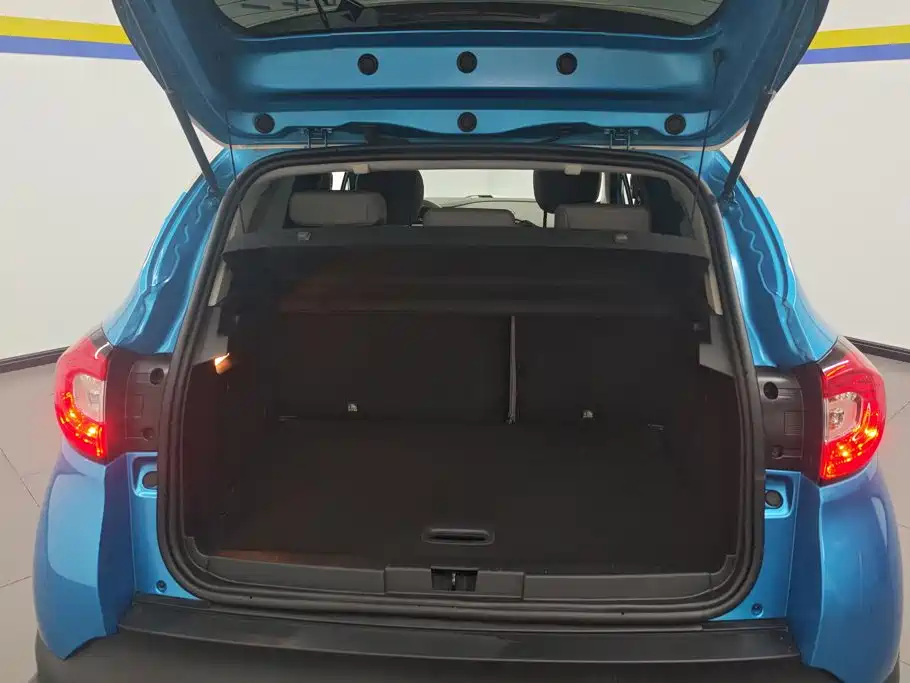 Renault Captur — миниатюра 4