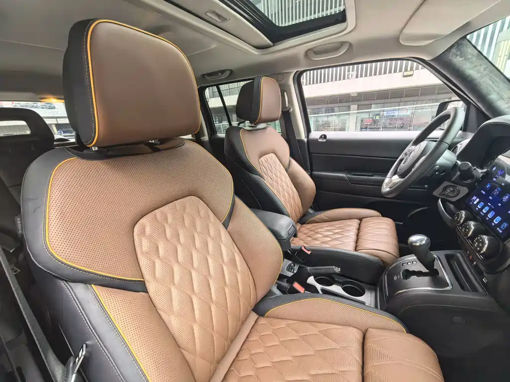 Jeep Patriot — миниатюра 16