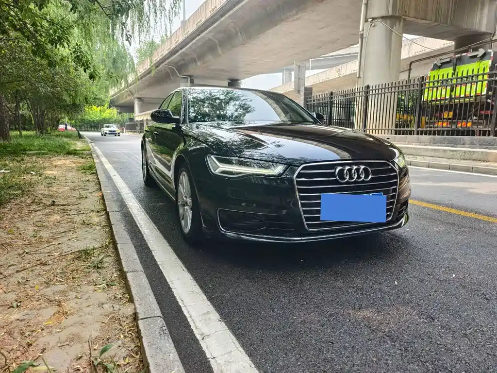 Audi A6L 2016 30 FSI Comfort
