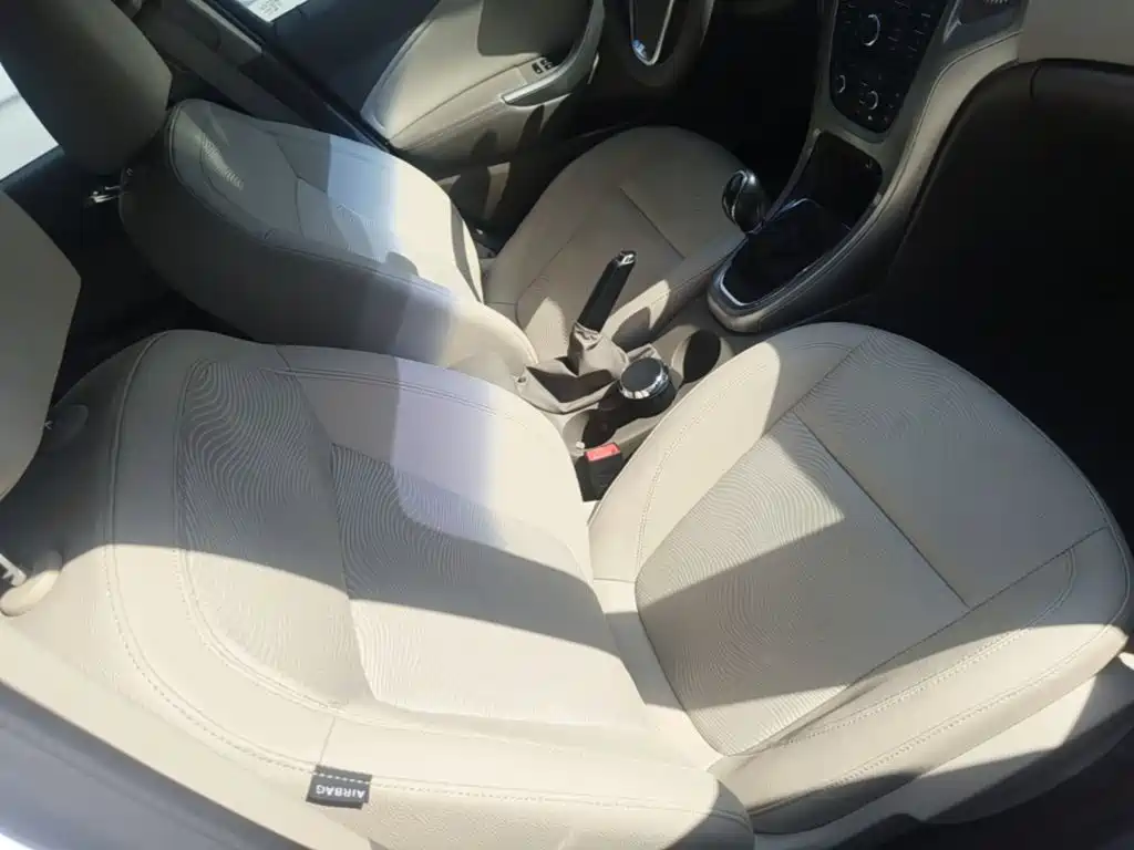 Buick Excelle — миниатюра 25