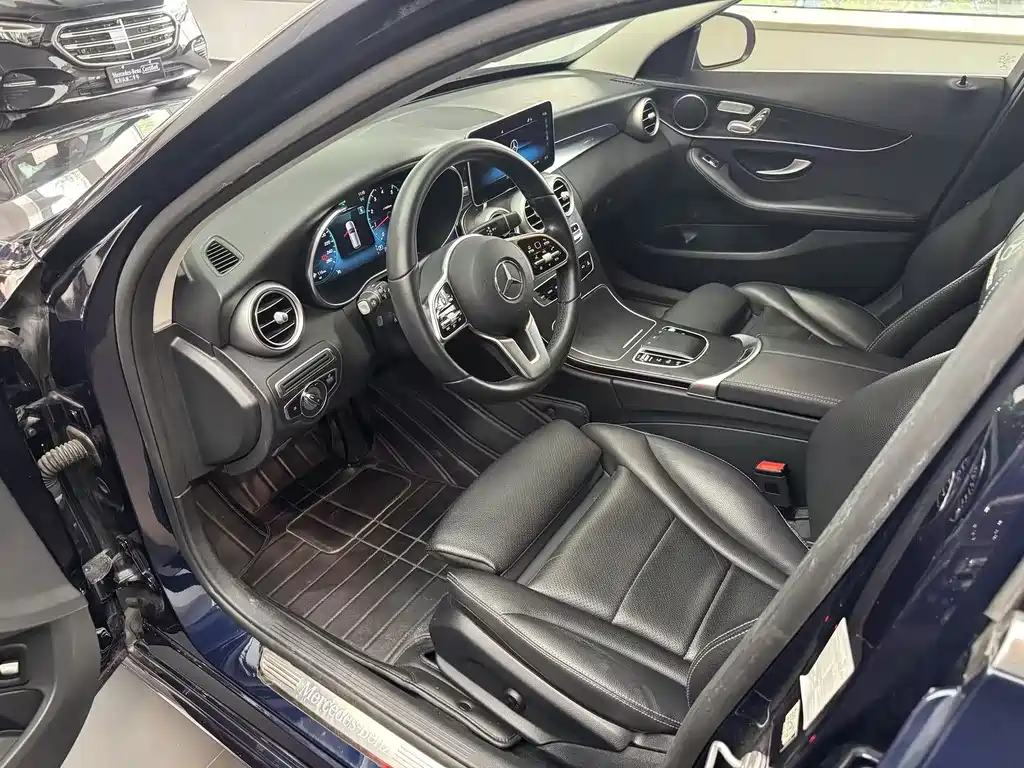 Mercedes-Benz C-Class (Import) — миниатюра 10
