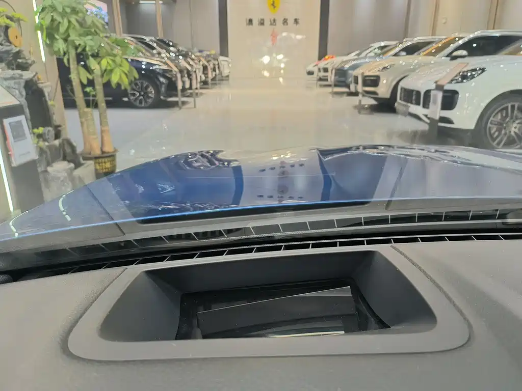BMW M5 — миниатюра 18