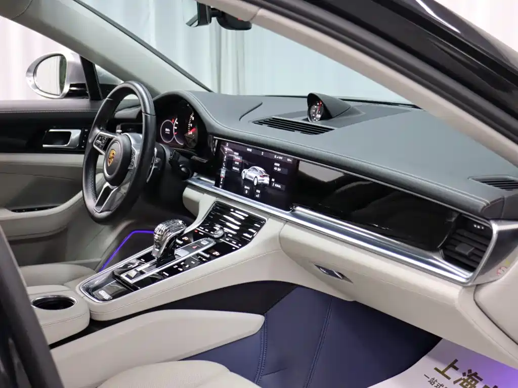 Porsche Panamera — миниатюра 19