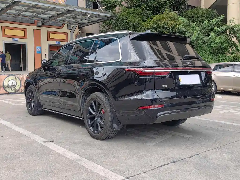 Li Auto Li ONE — миниатюра 18