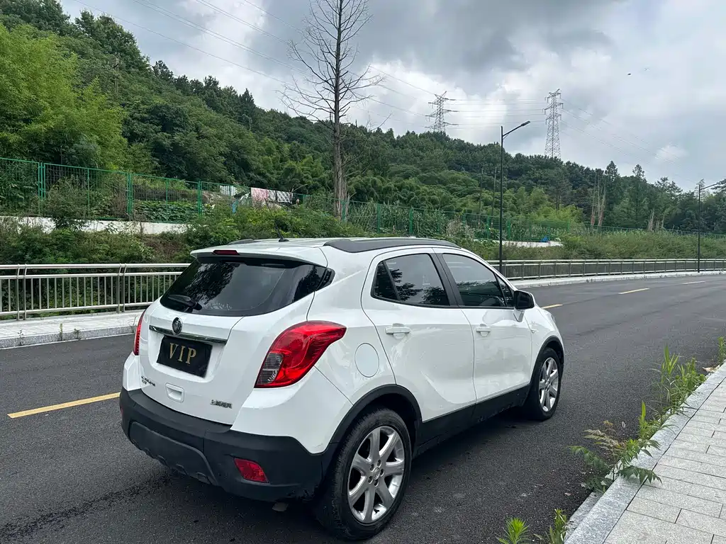 Buick Encore 2015 1.4T AT Elite