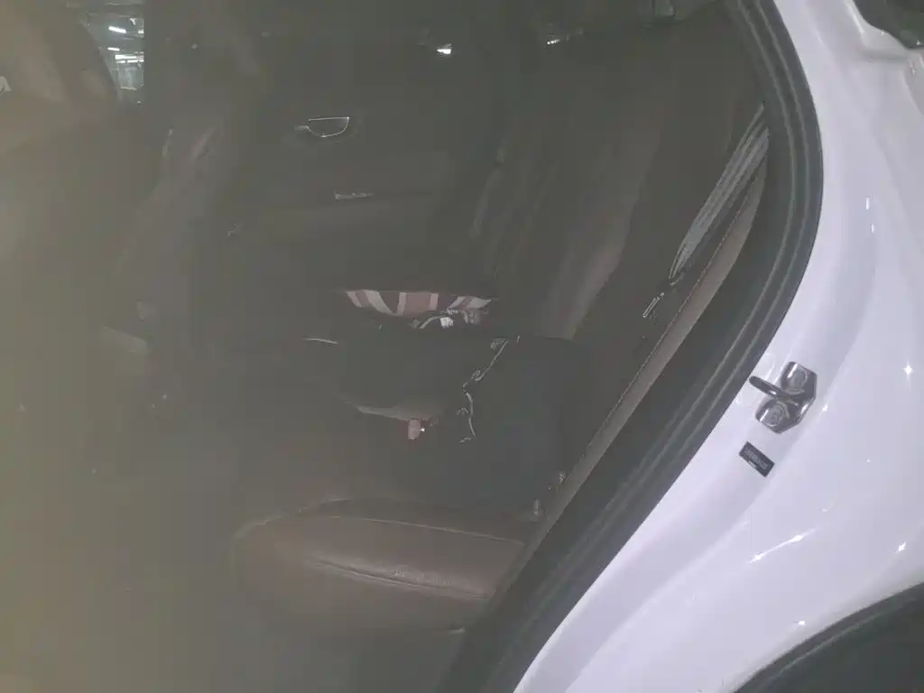 Volvo XC60 — миниатюра 13