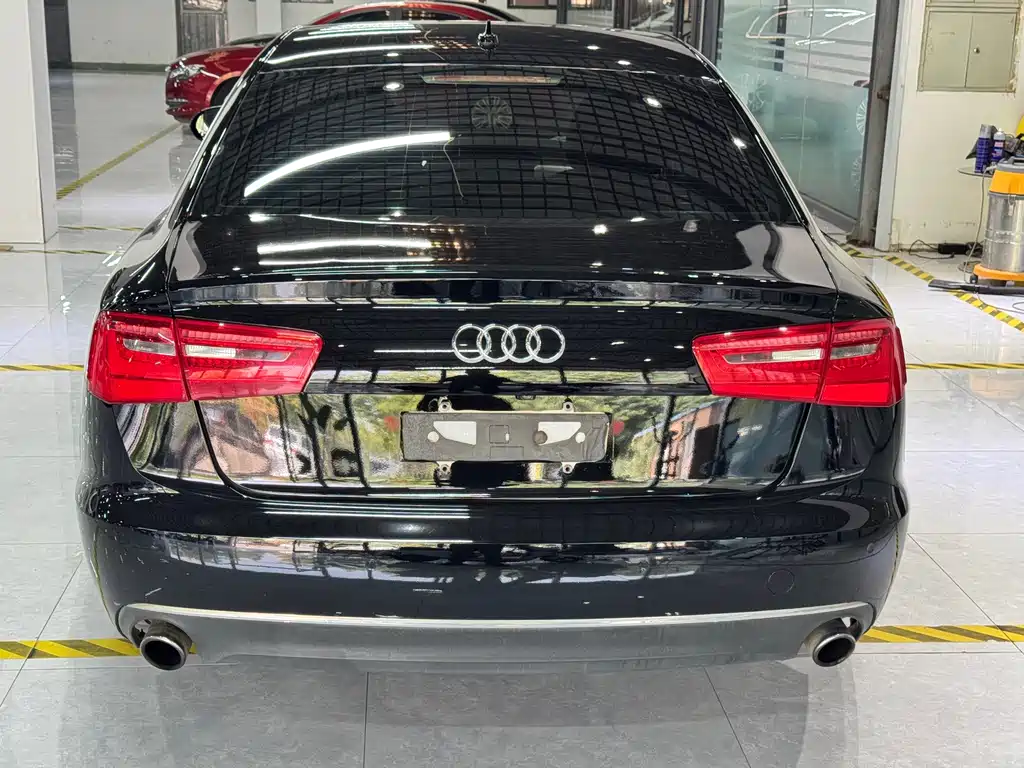 Audi A6L — миниатюра 4