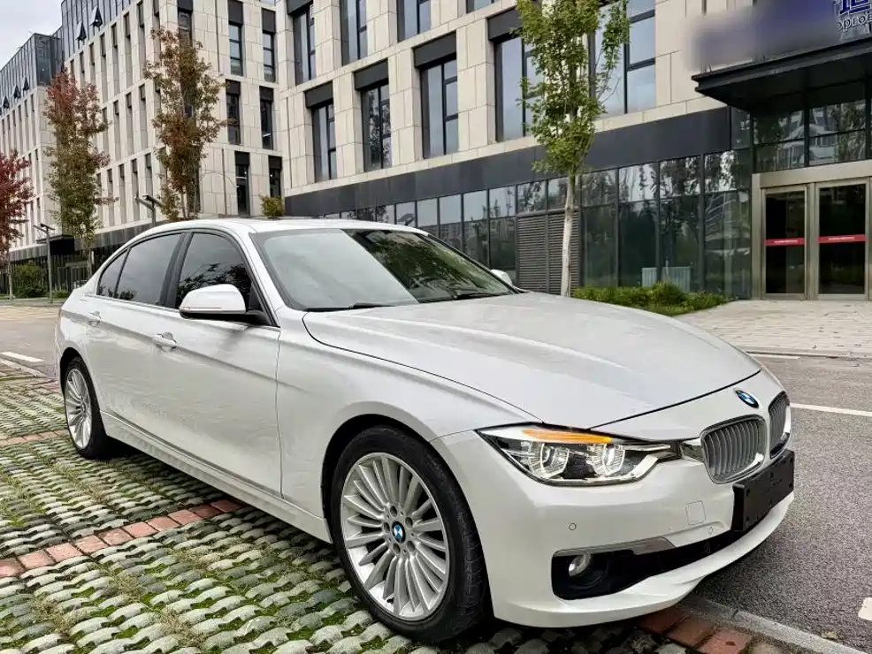 BMW 3 Series — миниатюра 6