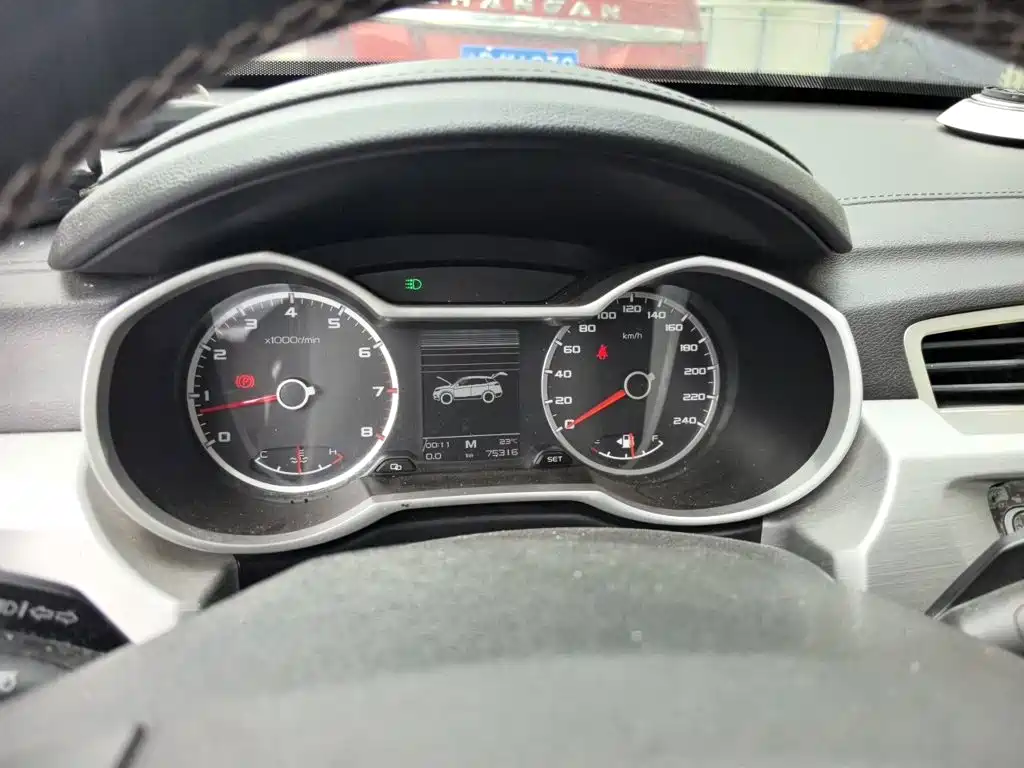 Geely Boyue — миниатюра 7