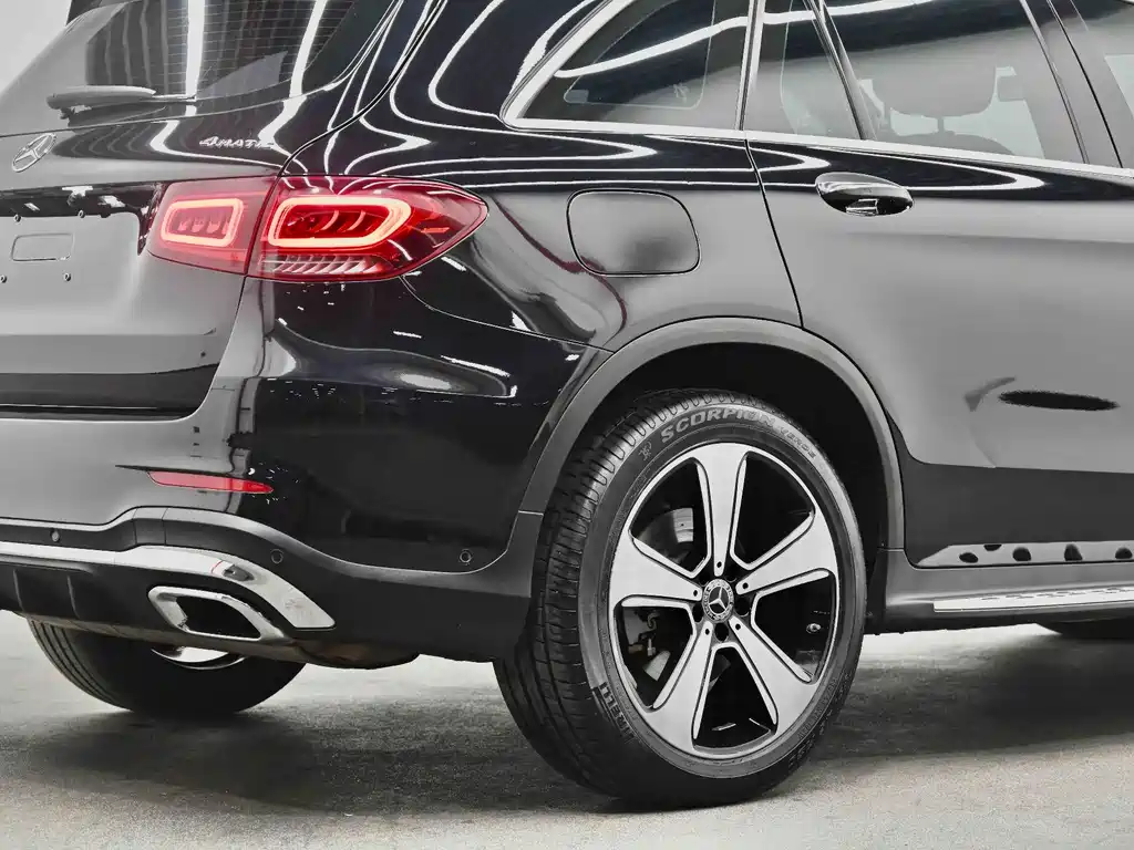 Mercedes-Benz GLC 2022 — фото 34