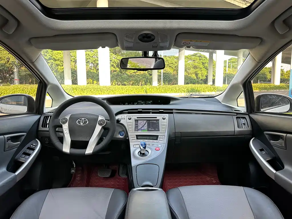 Toyota Prius — фотографии объявления, Фото 11